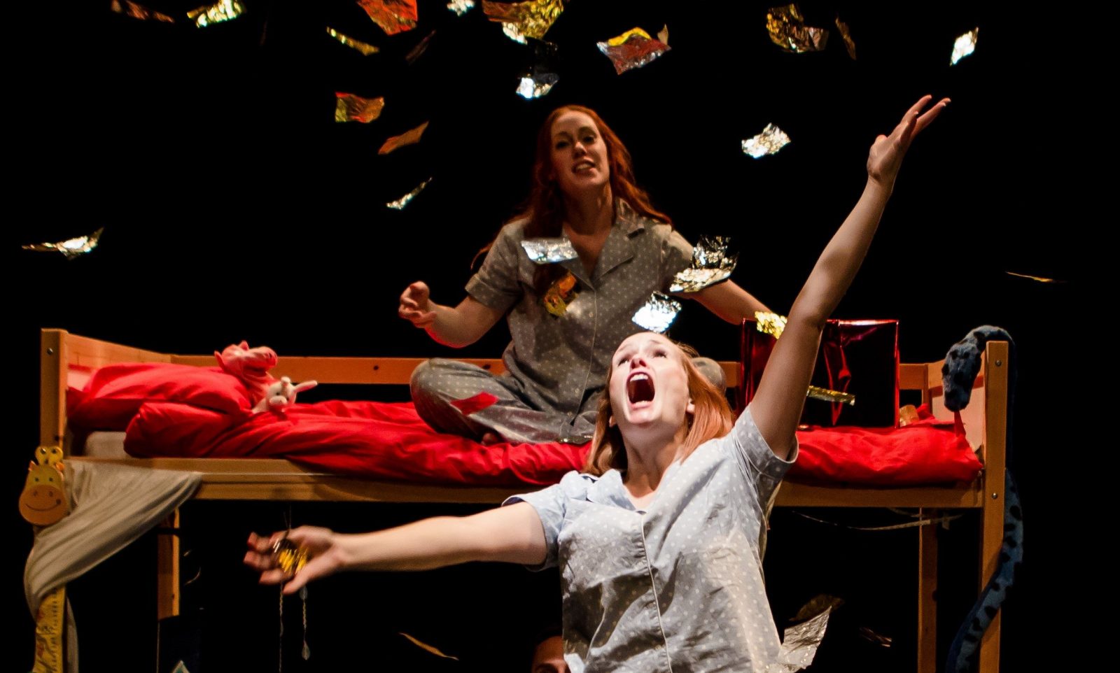 24th July 2014. Greenwich Theatre, UK.
The Paperbirds preview their new show BROKE ahead of Edinburgh Festival Fringe